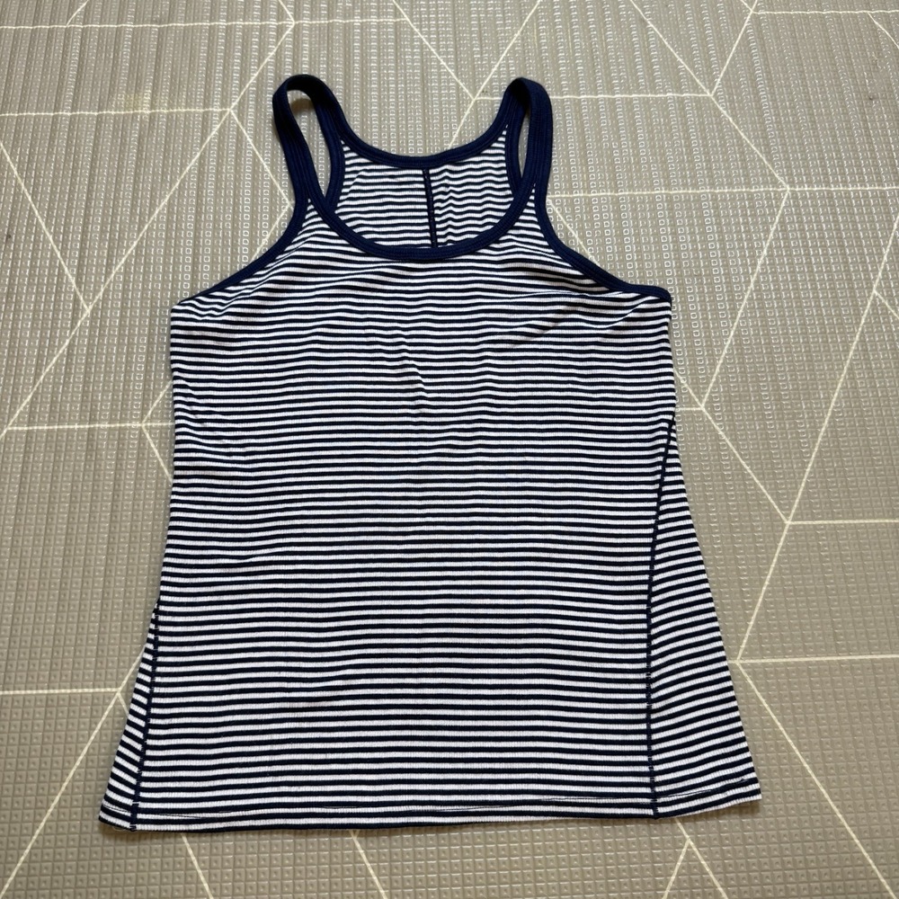 Lululemon Hold Tight Thin Strap Racerback Tank Top 6 Stripe White Blue LW1FMAS